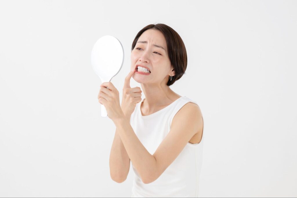 下の歯並びが悪くなってきた