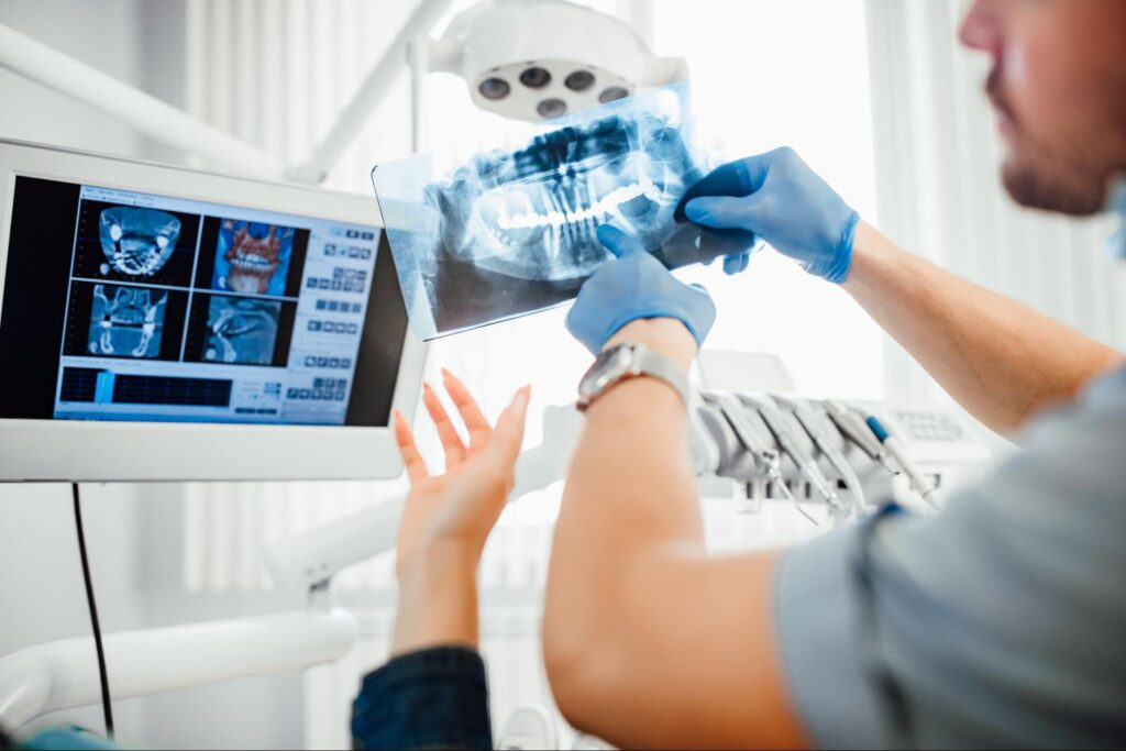 銀歯 隙間 気になる